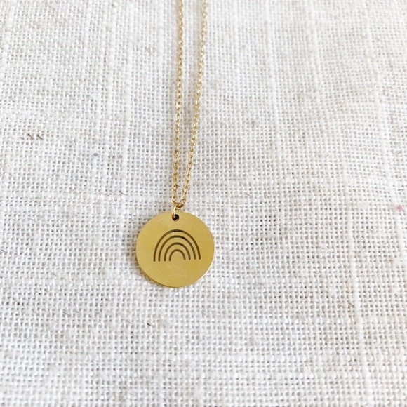 Gold Rainbow pendant necklace - Picture 3 of 6